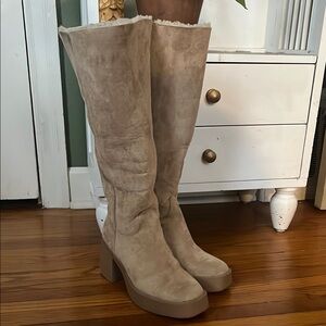 Women's Tan Knee-High Boots